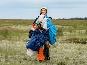 Laskuvarjohypyn alkeiskurssi